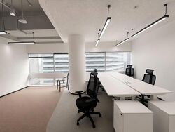 Gateway East (D7), Office #556764561